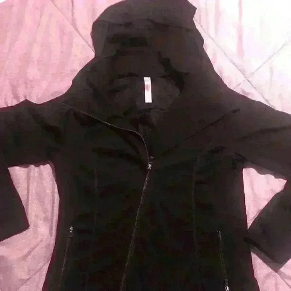 KYODAN Athletic Zip Up Asymmetrical Jacket Black with Hood Size Small‎ Petite - Picture 1 of 5